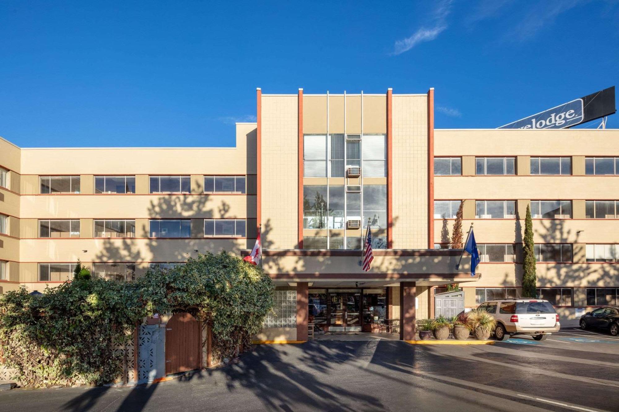 Travelodge By Wyndham Seattle By The Space Needle Exterior photo