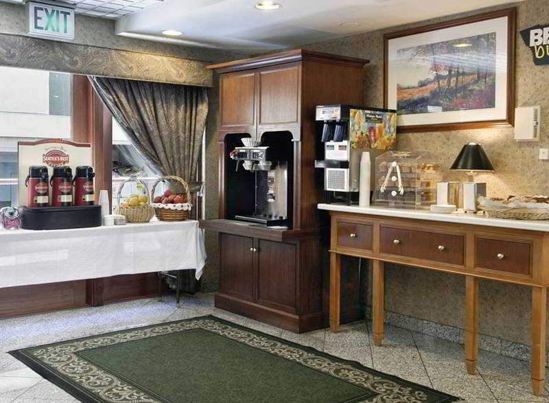 Travelodge By Wyndham Seattle By The Space Needle Interior photo